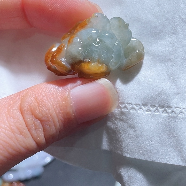 颈饰未镶嵌翡翠天