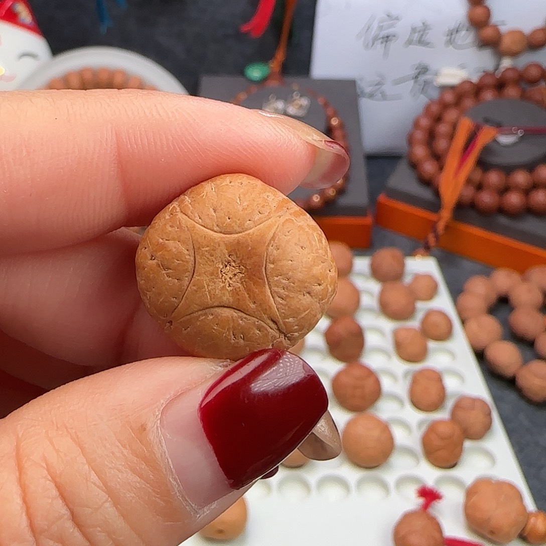 凤眼菩提吊坠麒麟