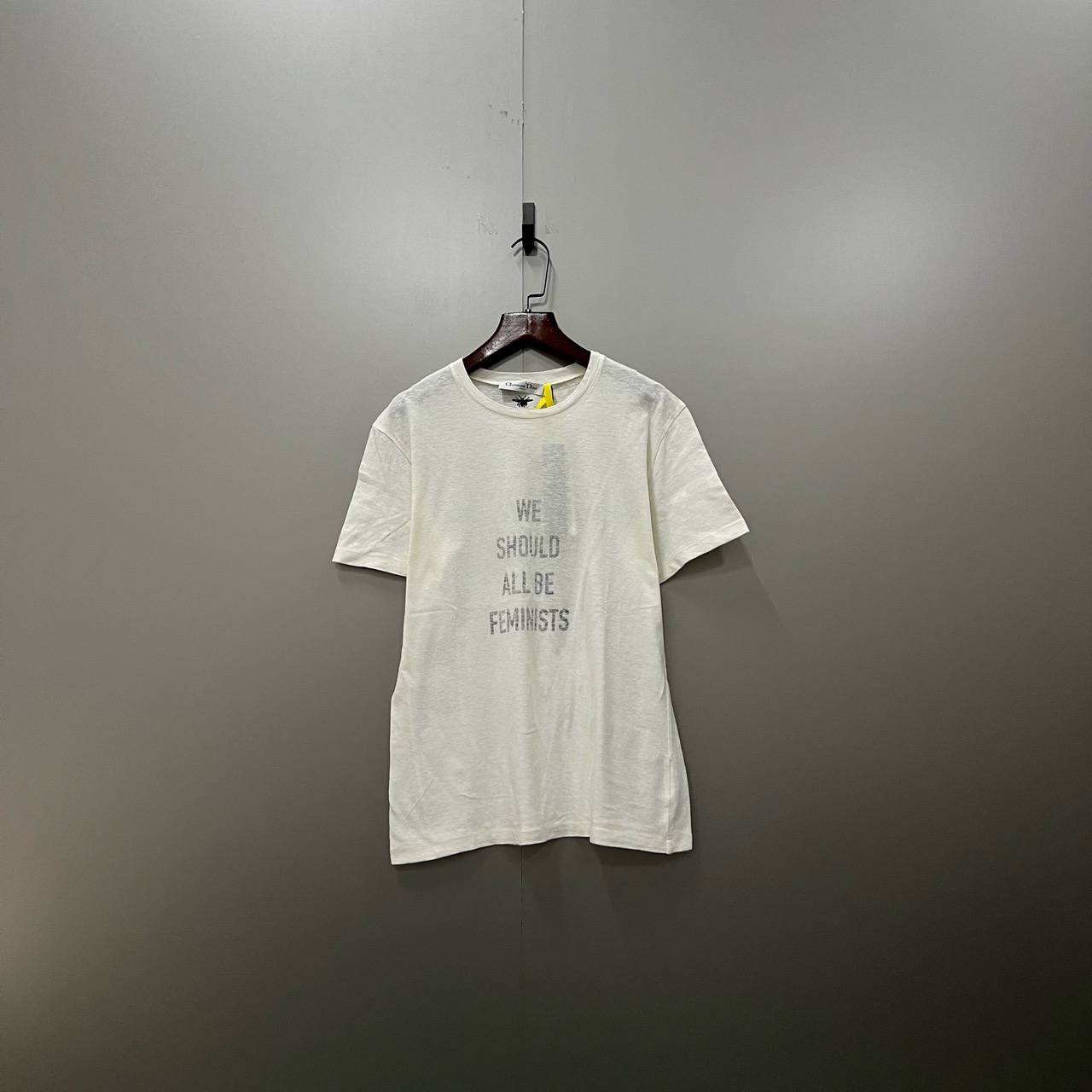 95新 DIOR/迪奥 （bb）122 米白色印花logo短袖 尺码如图/无洗标