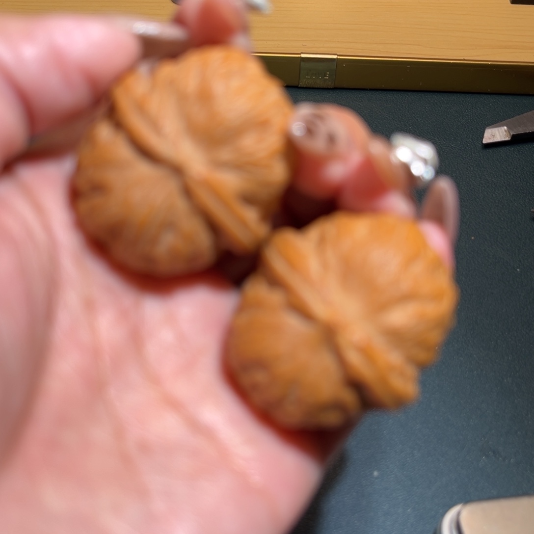 文玩核桃吊坠元宝39