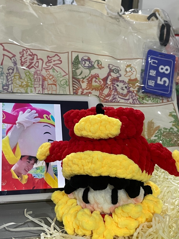 十个勤天小九陈少熙手工钩织玩偶大包子财神爷