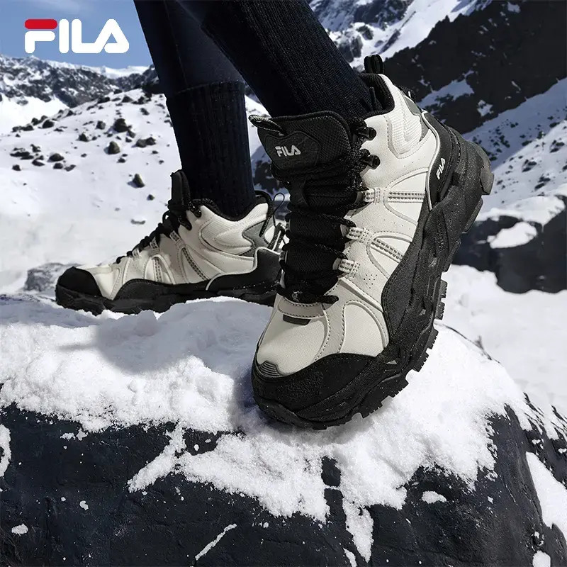 Fila/斐乐女鞋【中帮加绒满天星】秋冬新款保暖老爹鞋  F12W442113F