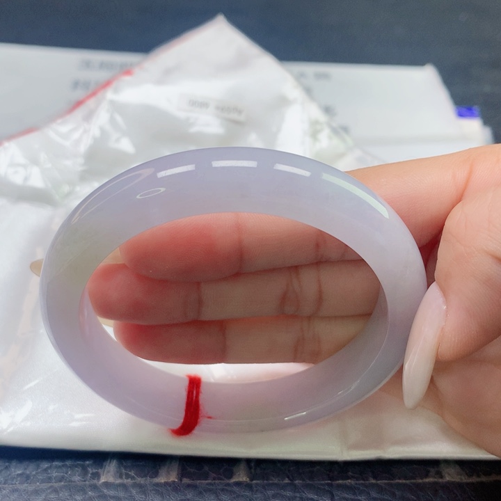 叫***王翡翠未镶嵌手镯5960