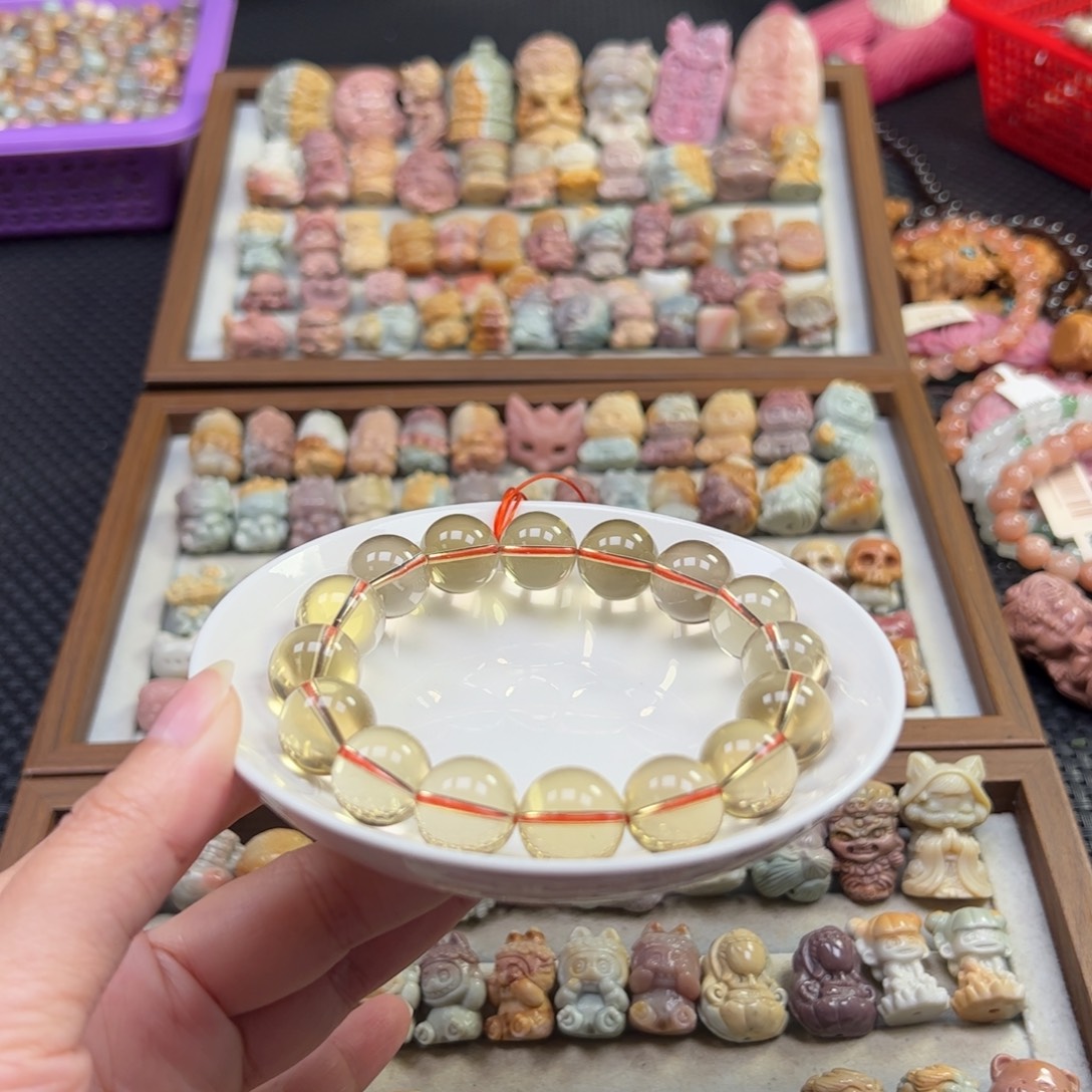 珠宝半成品水晶未镶嵌