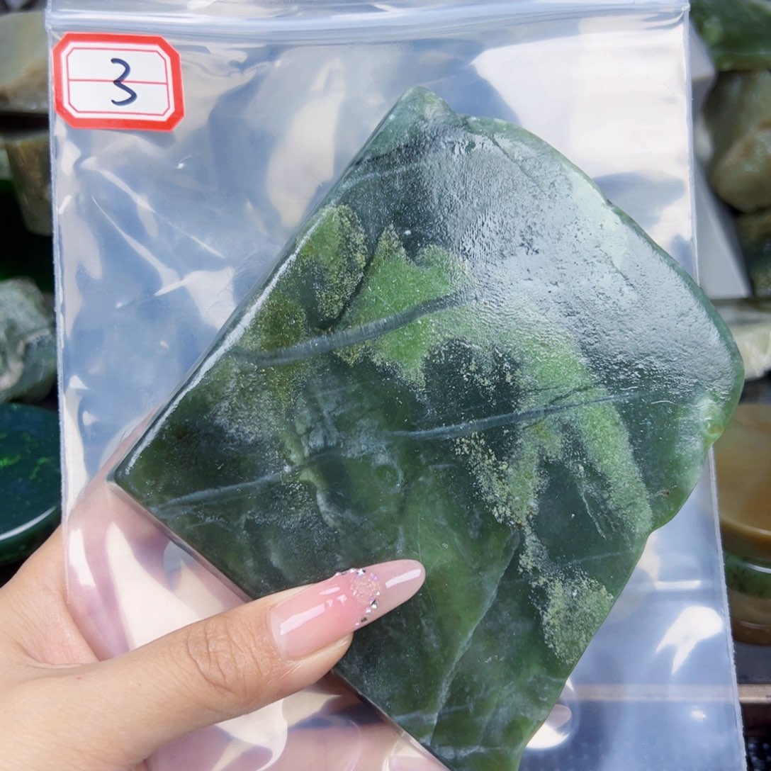 和田玉和田玉边角料未镶嵌