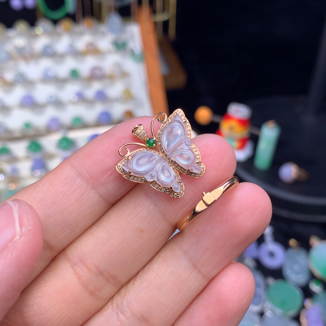 翡翠吊坠(不含链)18K金镶嵌蝴蝶两用款