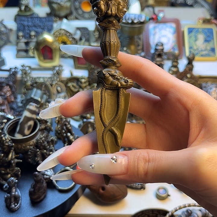 芥***末泥塑闪价漏价一件