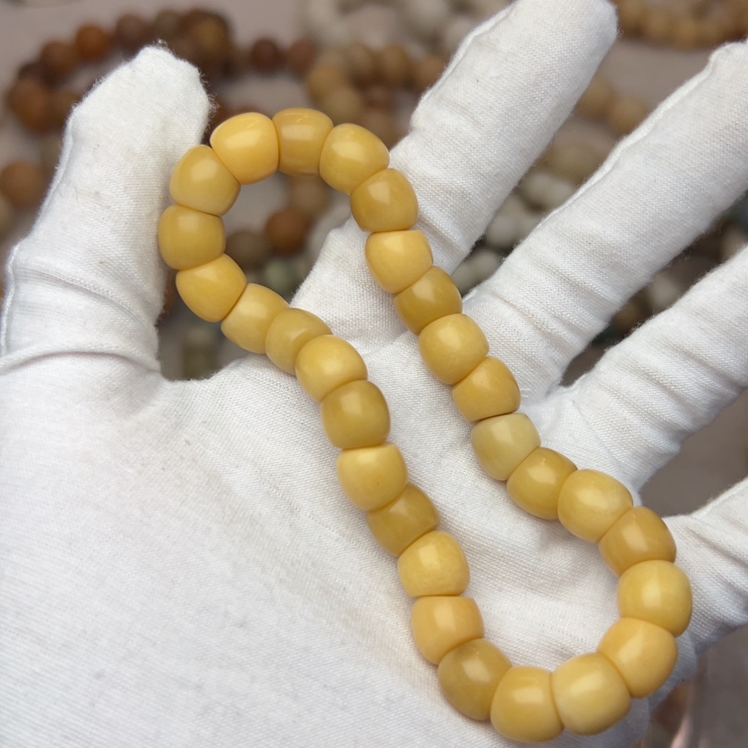 吊坠菩提根/象牙果微瑕树王758