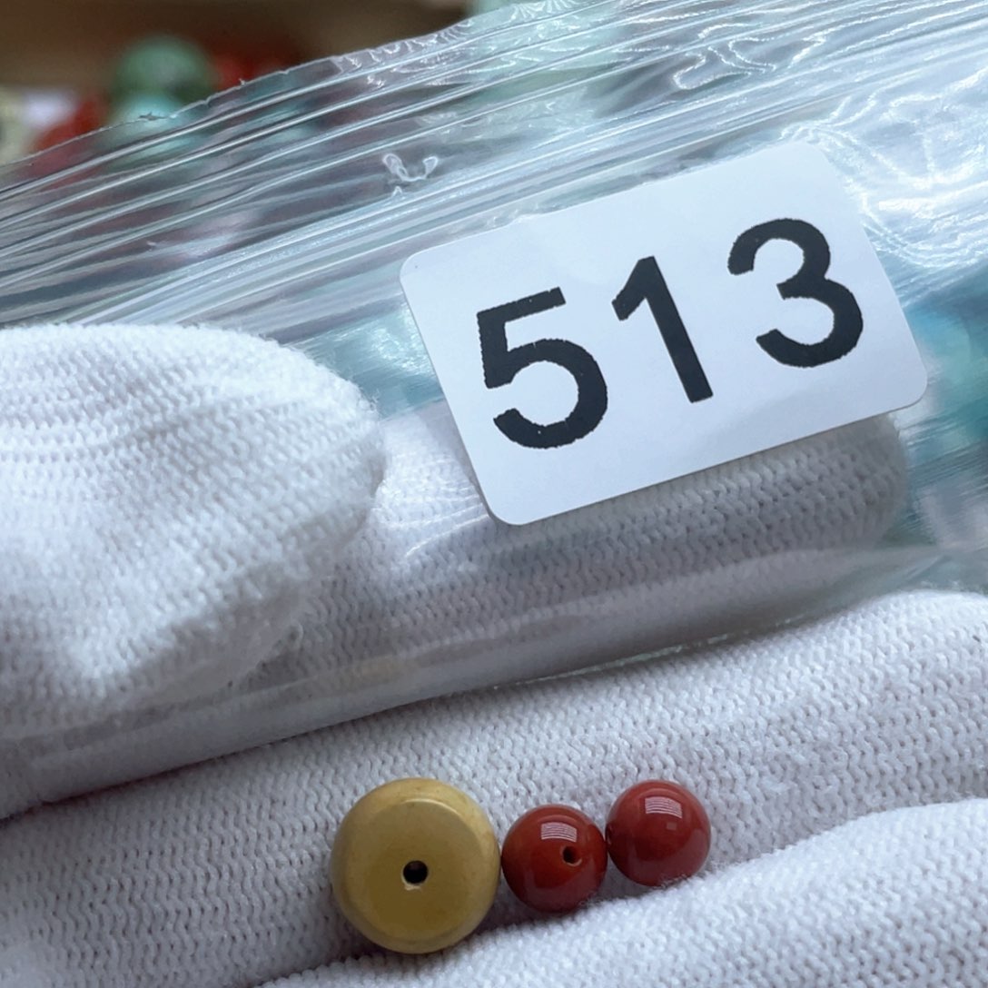 南红玛瑙未镶嵌珠宝奇石