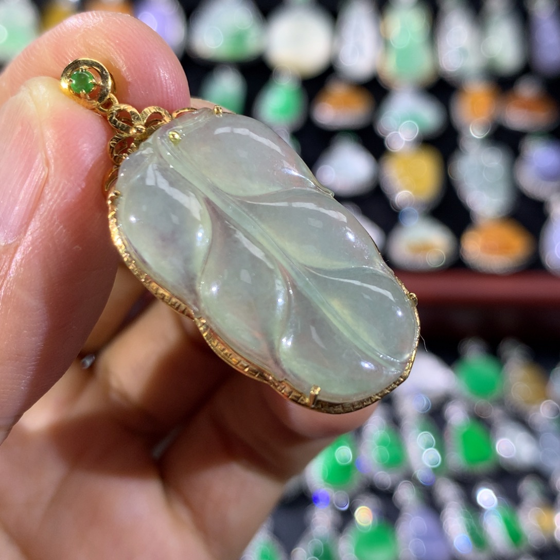 翡翠18K金镶嵌吊坠(不含链)