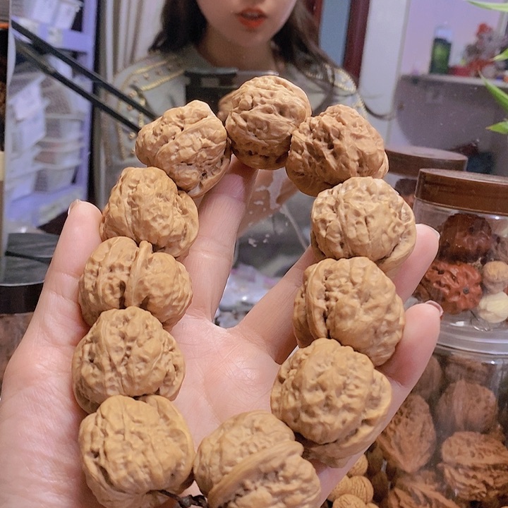 【闪购商品】文玩核桃把件33蛤蟆头手持身有黄