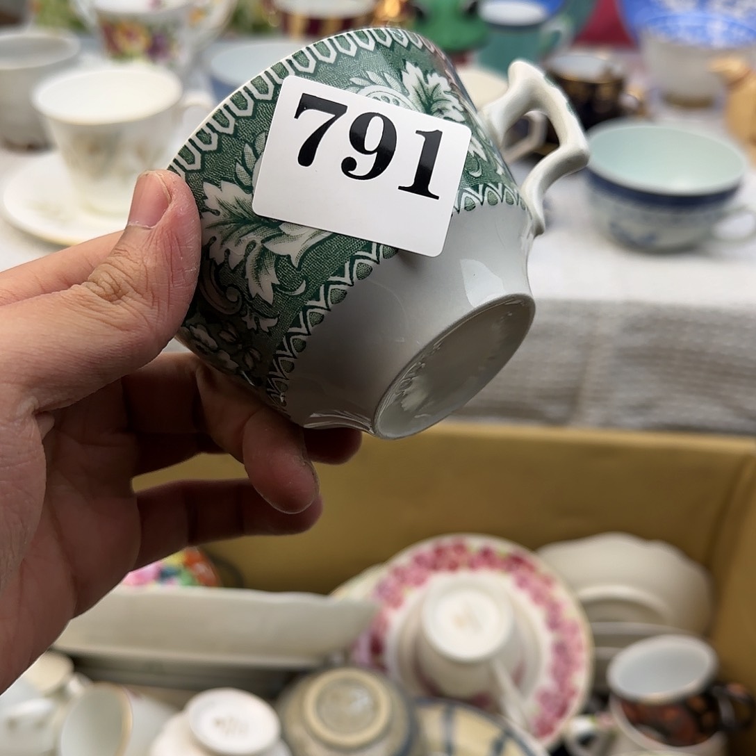 茶盏麦*～我的小姐姐们都是我的小可爱们单独行动