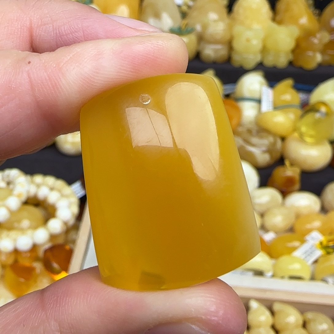 蜜蜡吊坠(不含链)未镶嵌蜜蜡无事牌