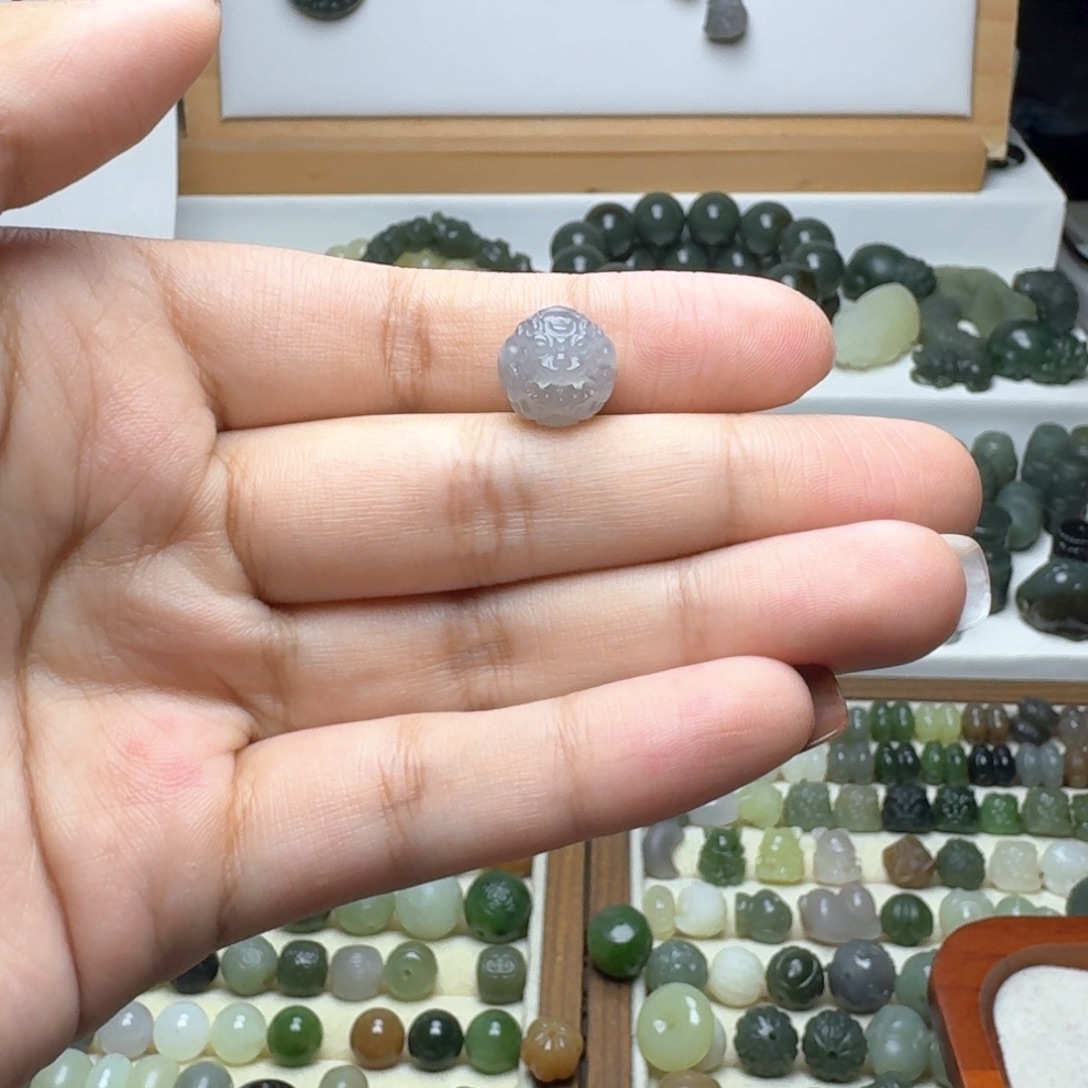涝***水和田玉未镶嵌珠宝半成品和田玉烟紫貔貅12