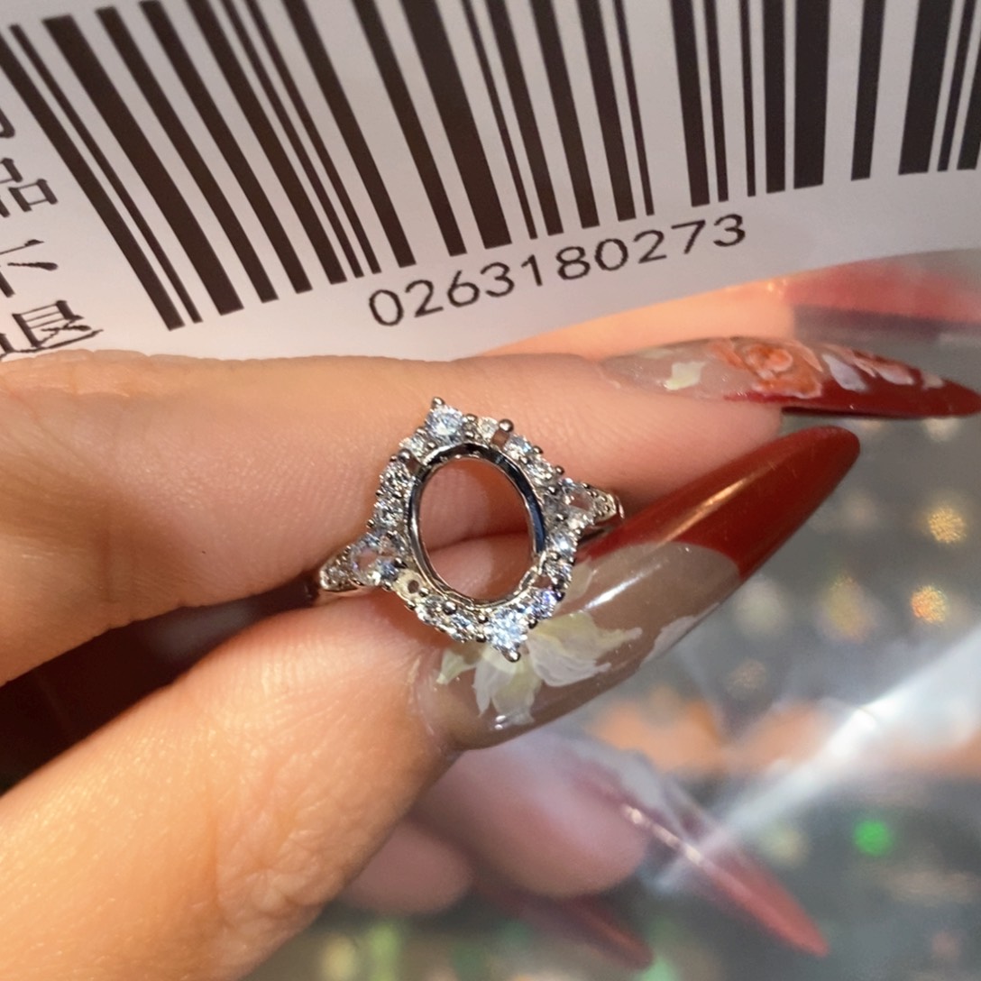 欧泊欧泊戒指银S925镶嵌恺****?