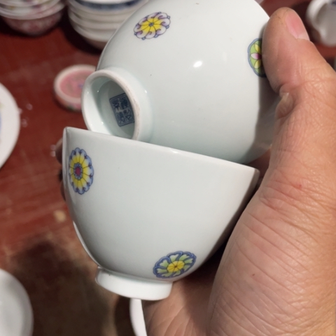 景德镇陶瓷青釉手工胎主人杯2个