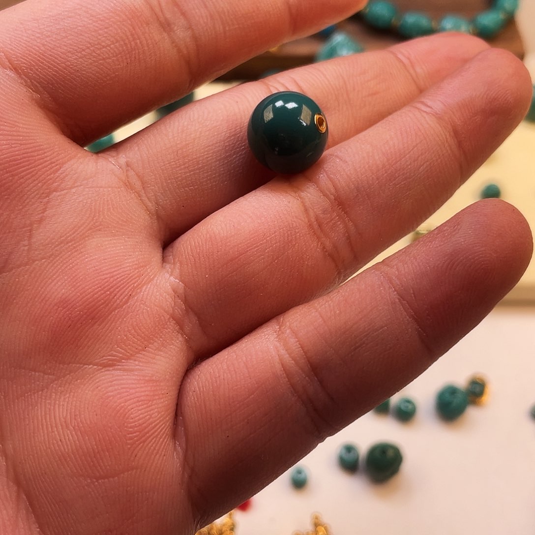 绿松石原矿绿松石未镶嵌樂****)