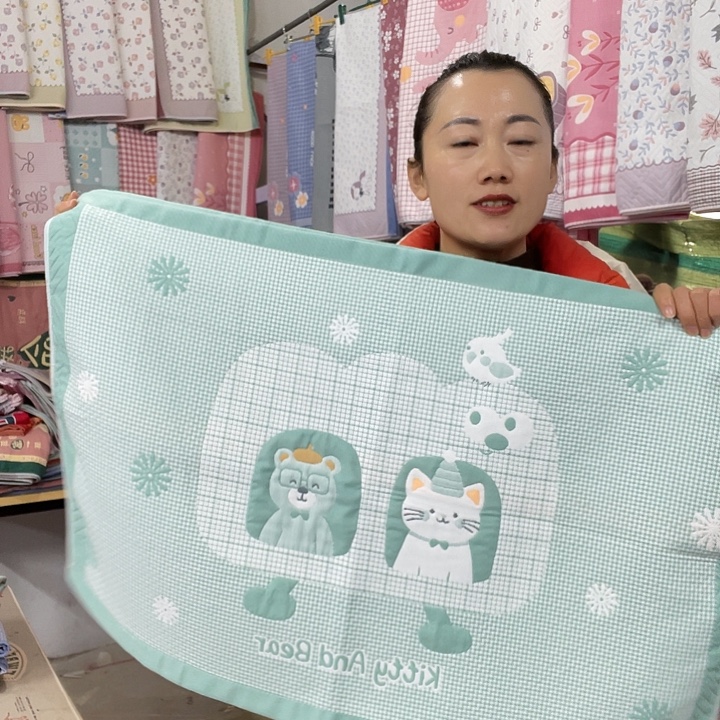 棉特价绿色小猫咪
