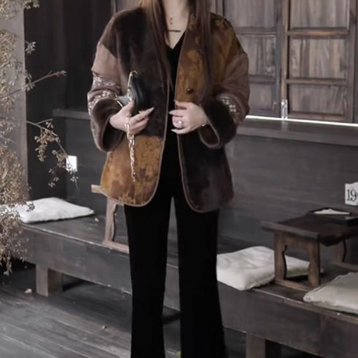 新中式拼接外套新款显瘦保暖撞色微喇叭裤