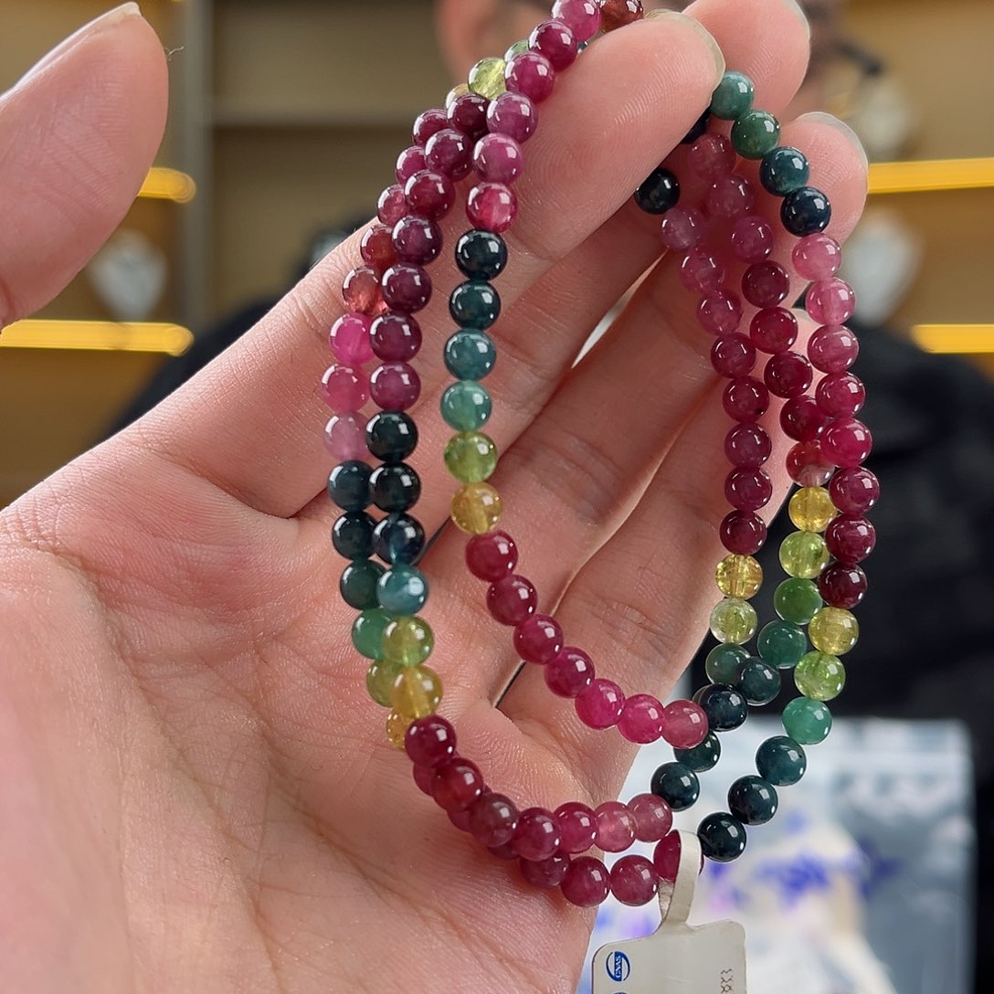 碧玺碧玺4mm        未镶嵌