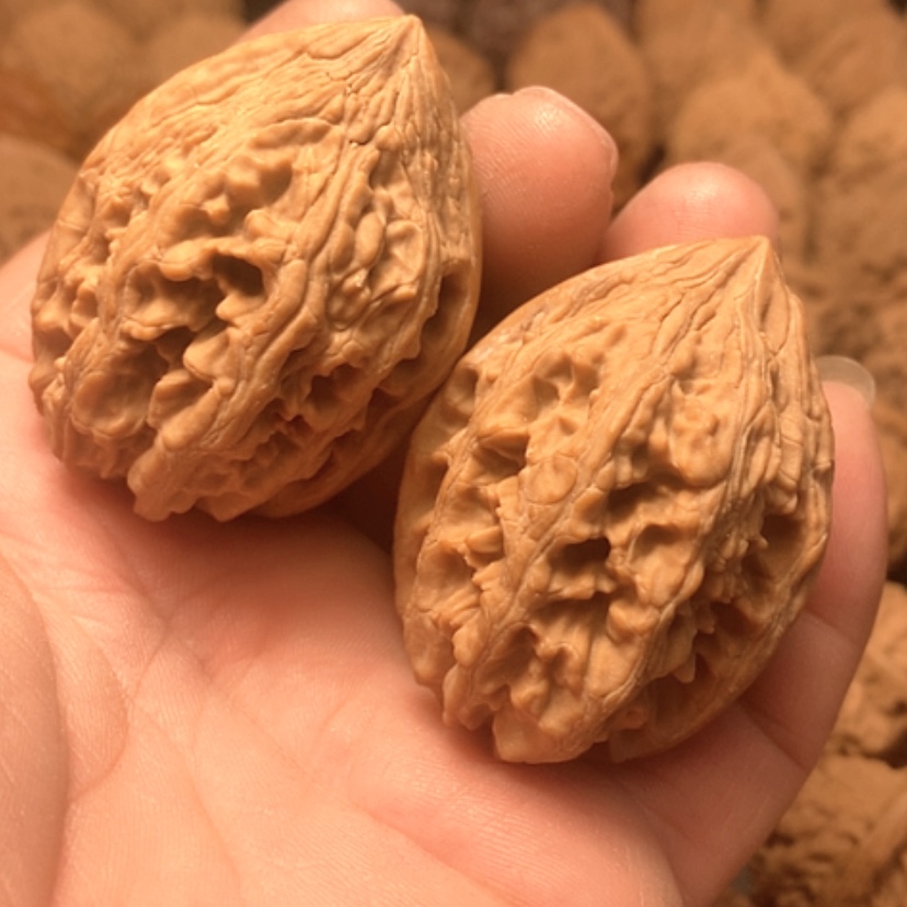 【闪购商品】吊坠文玩核桃一**利大古石