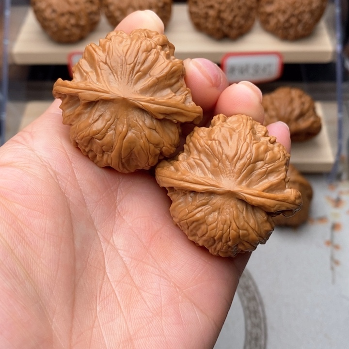 核桃把件野狼核桃