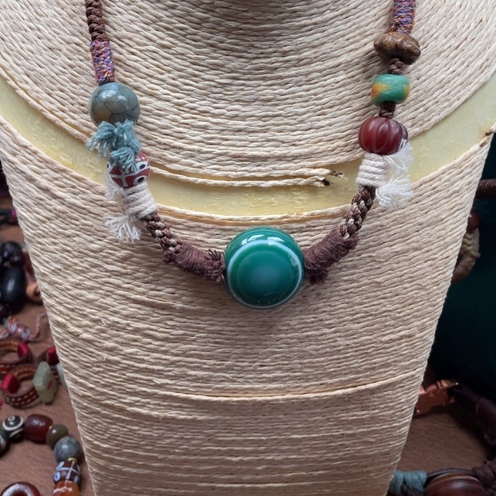 玛瑙/玉髓颈饰未镶嵌