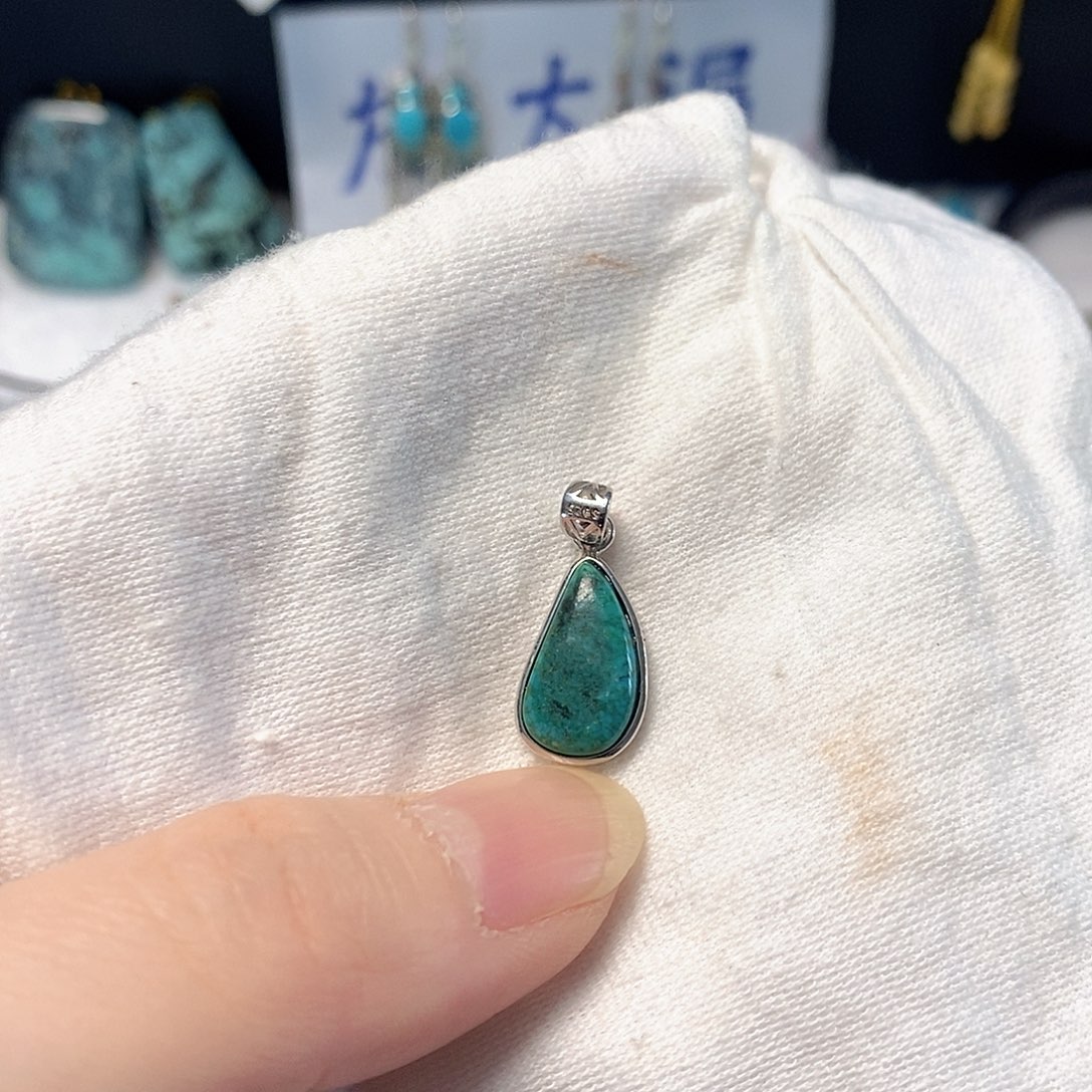 南红玛瑙银S925镶嵌珠宝奇石