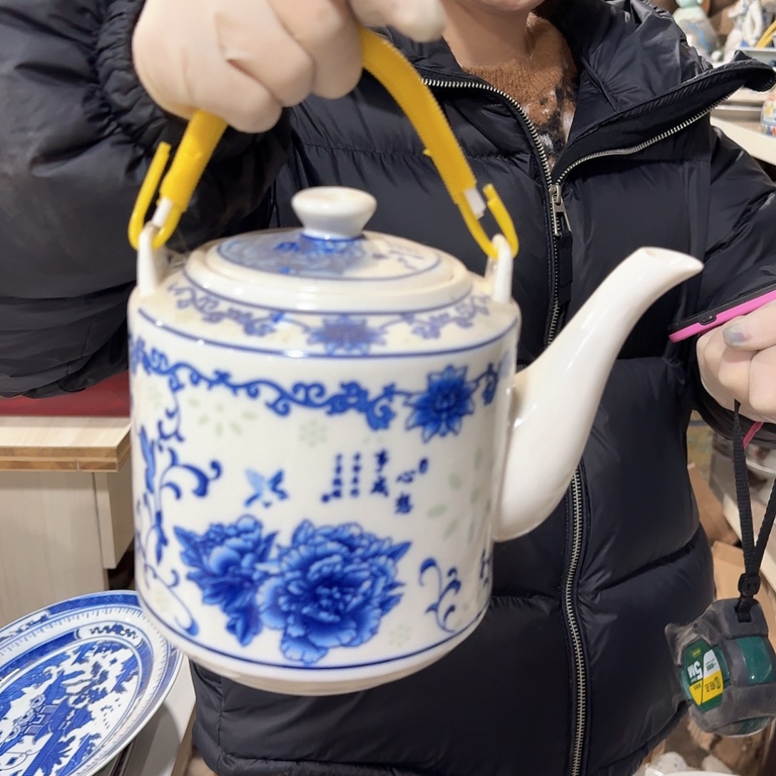 瓷摆件/////景德镇陶瓷瓷器。