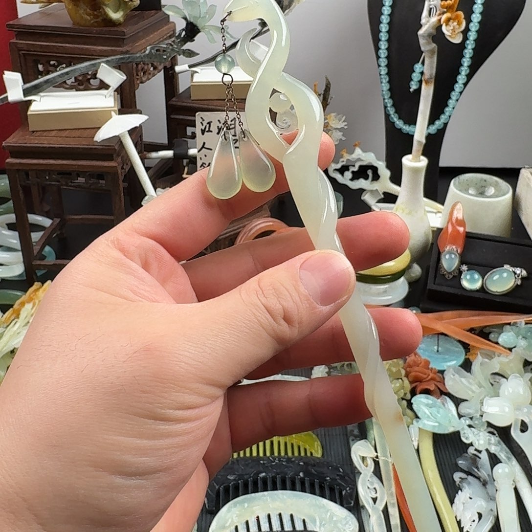 蛇纹石玉未镶嵌发饰