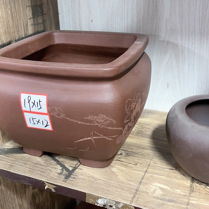 紫砂花盆这个月我就没去