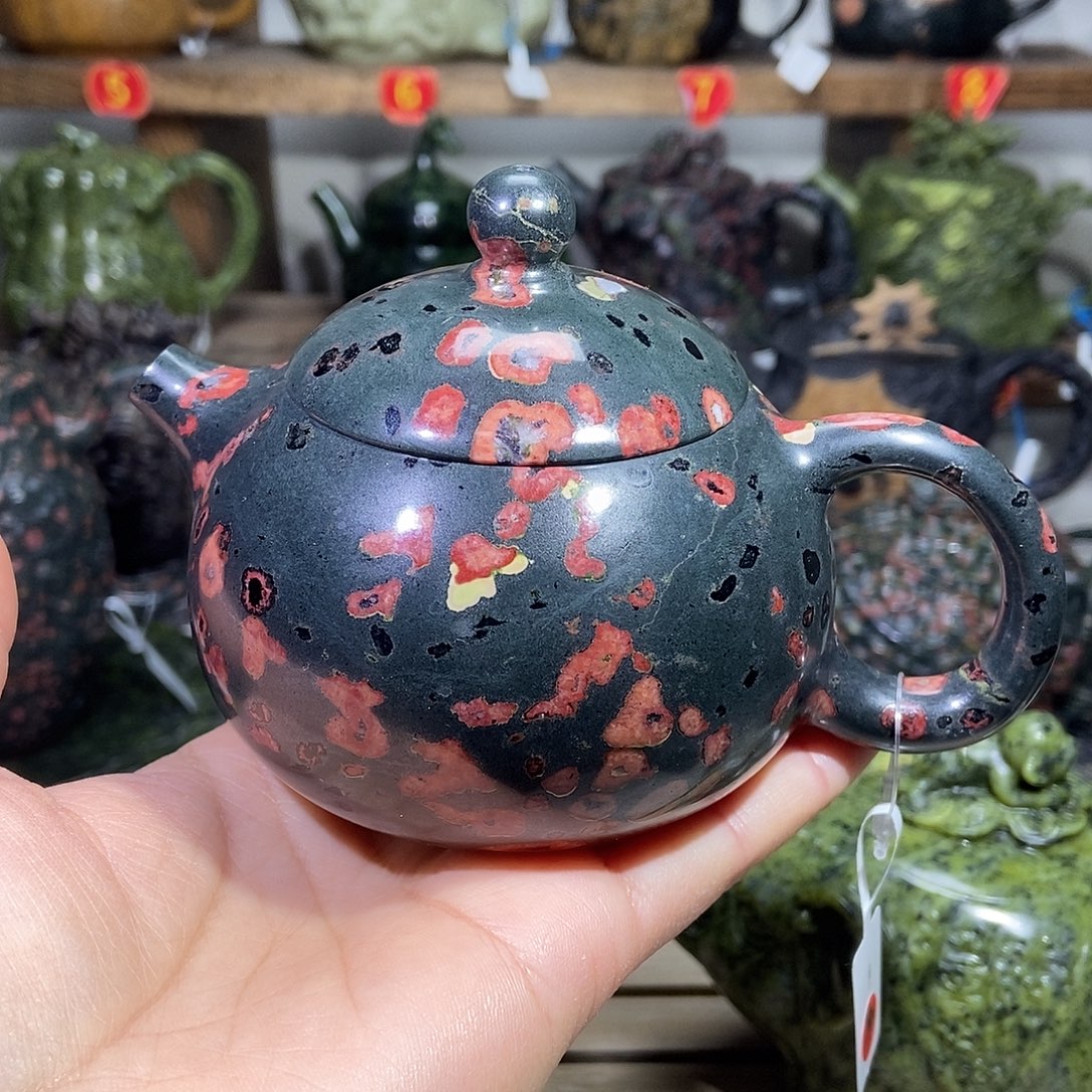 安山玉梅花玉西施壶200cc