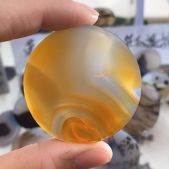 玛瑙/玉髓颈饰未镶嵌