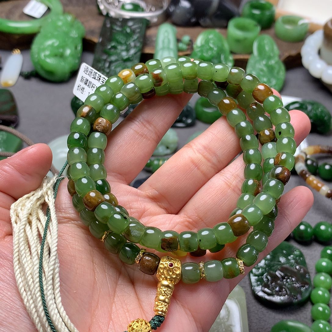 和田玉未镶嵌毛衣链