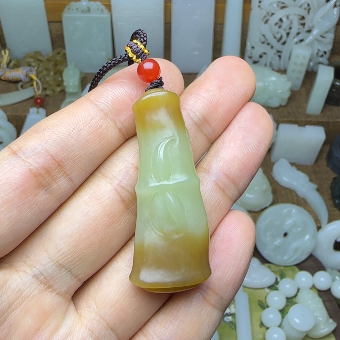 和田玉未镶嵌挂件竹节