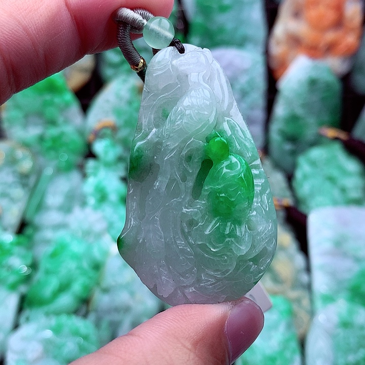 翡翠吊坠(不含链)未镶嵌