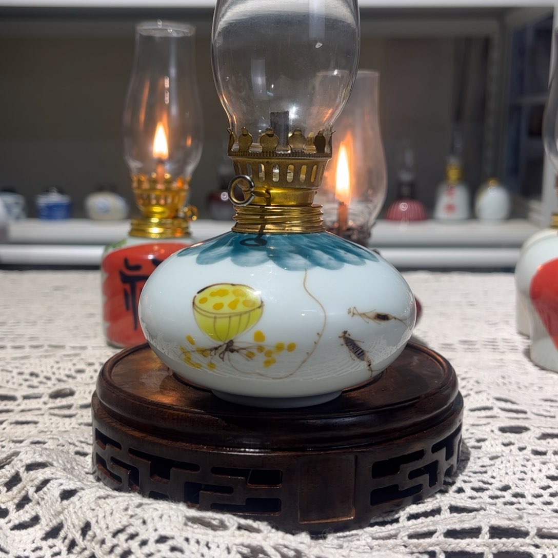 摆件景德镇陶瓷香薰灯