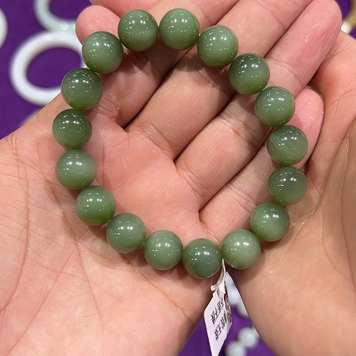 和田玉未镶嵌手串