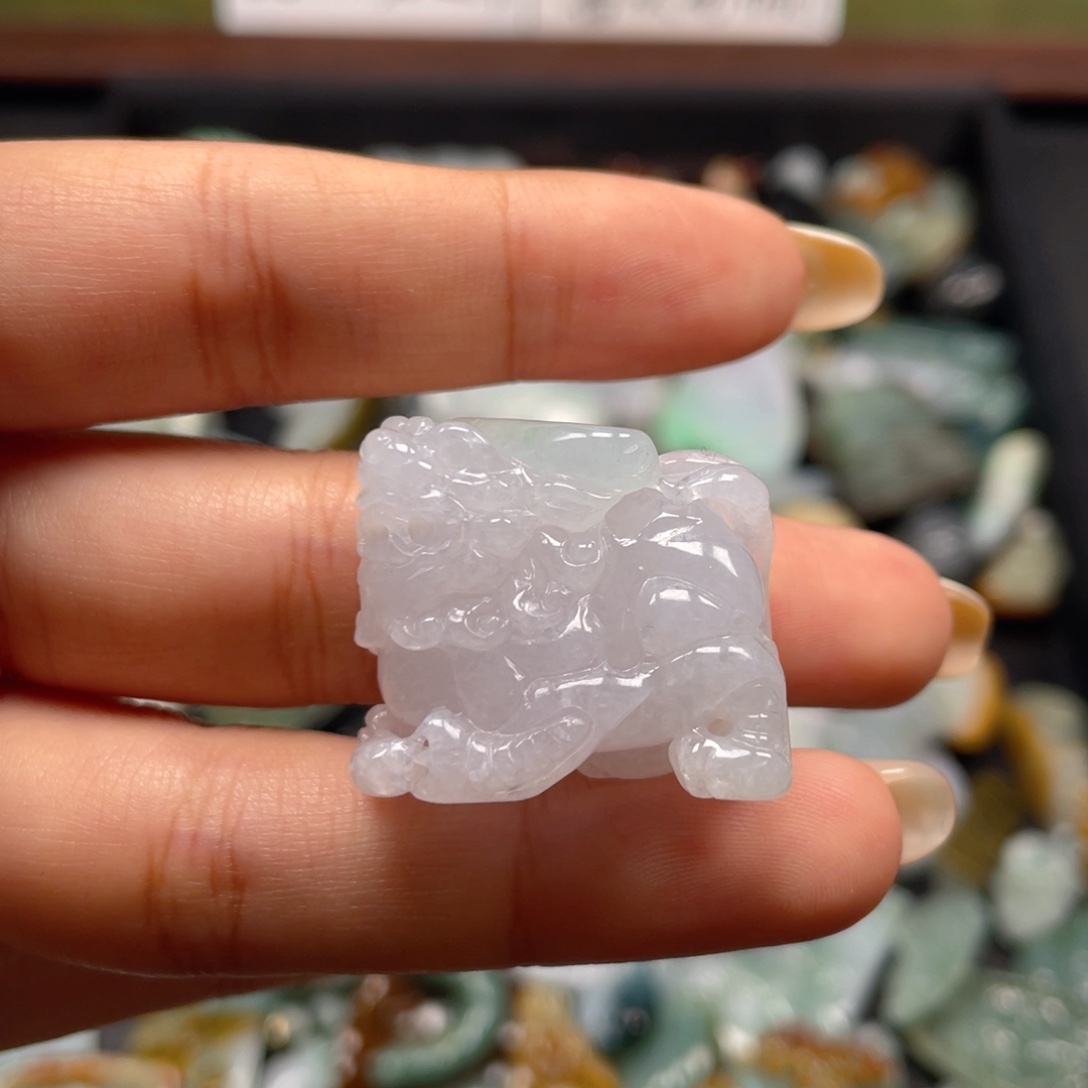 定制翡翠未镶嵌翡翠