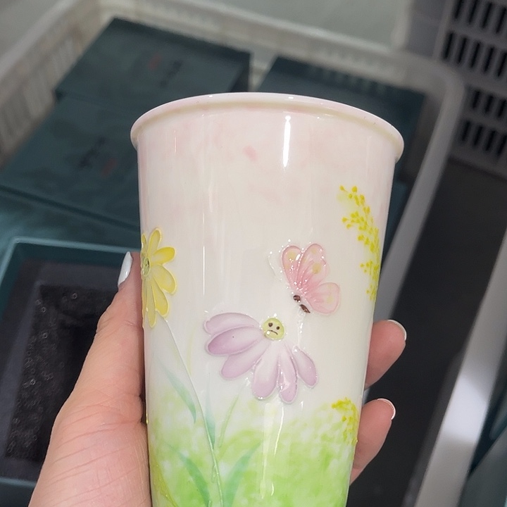 福利待遇多多哦哦哦