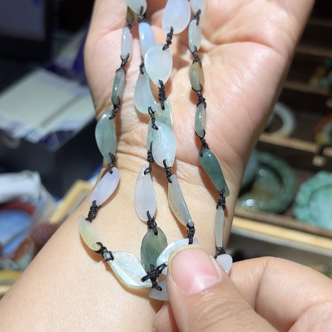 翡翠未镶嵌颈饰原创