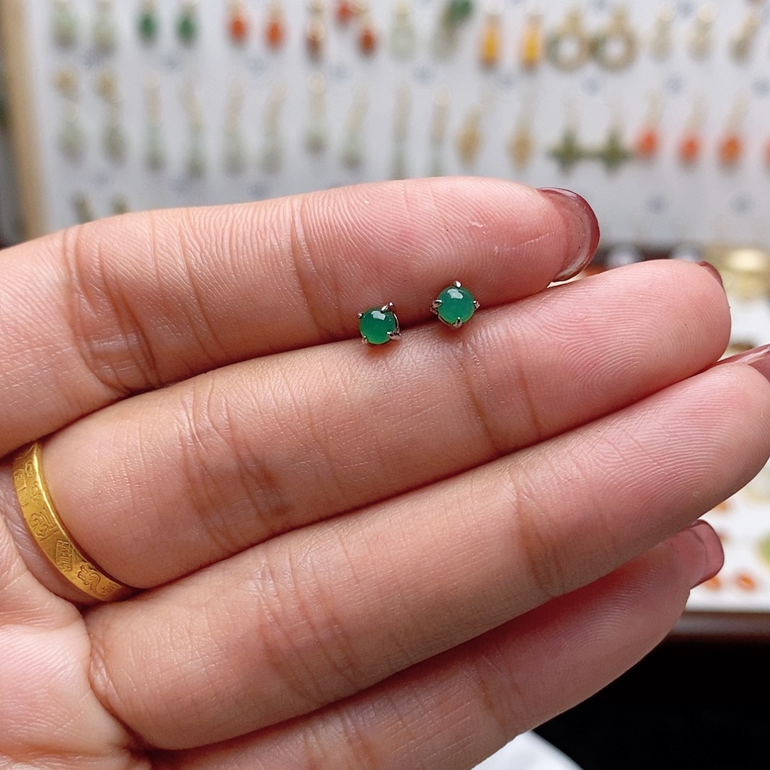 和田玉银S925镶嵌耳饰