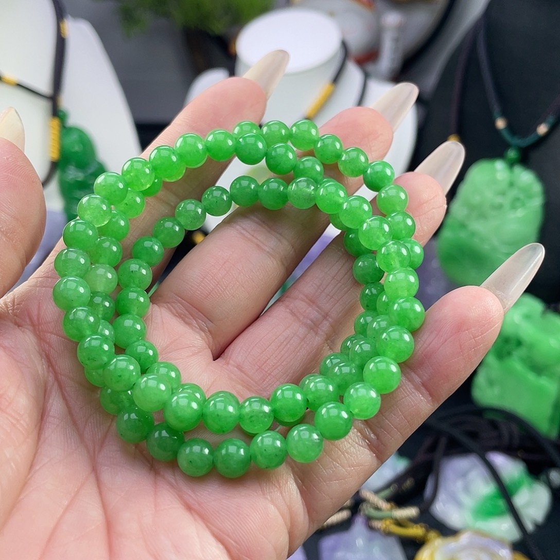 吊坠(赠链)未镶嵌翡翠