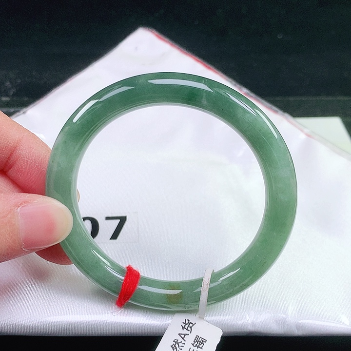 未镶嵌手镯（圆镯）翡翠207