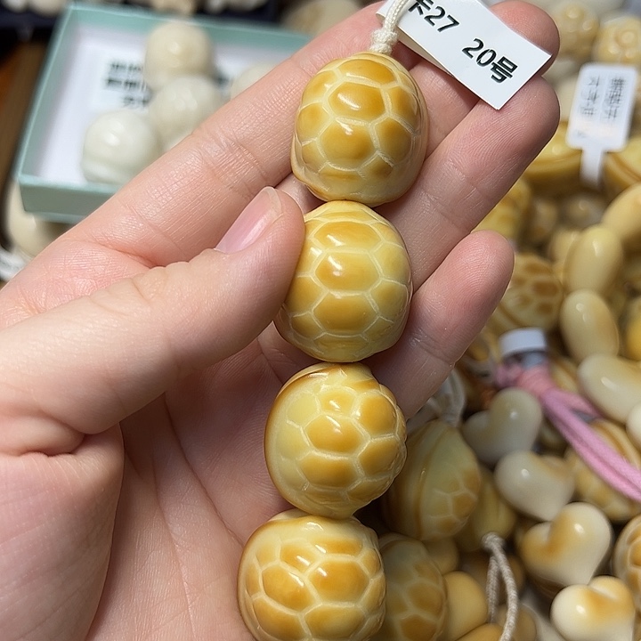 芒***果吊坠菩提根/象牙果特价瑕疵款糖葫芦不退不换 20 号