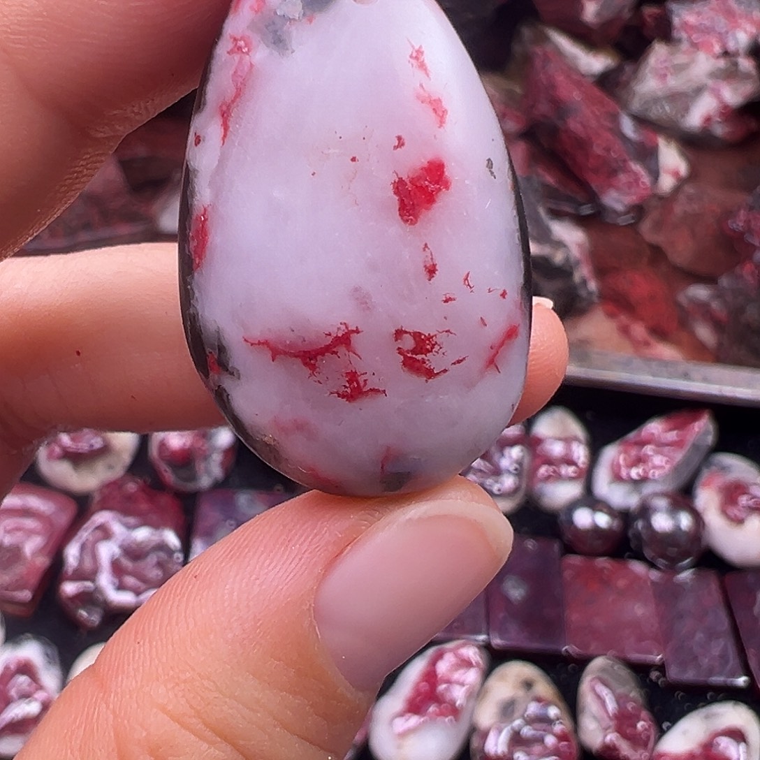 天然辰砂天然原矿朱砂