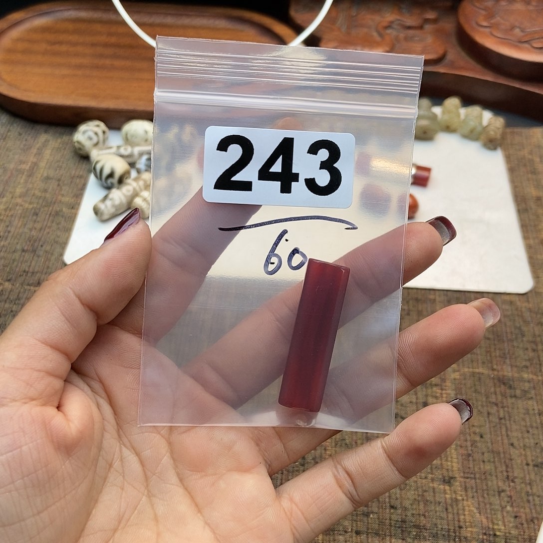 【闪购商品】翡翠颈饰未镶嵌萌***记配件