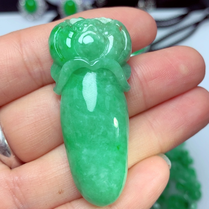 翡翠吊坠(不含链)未镶嵌