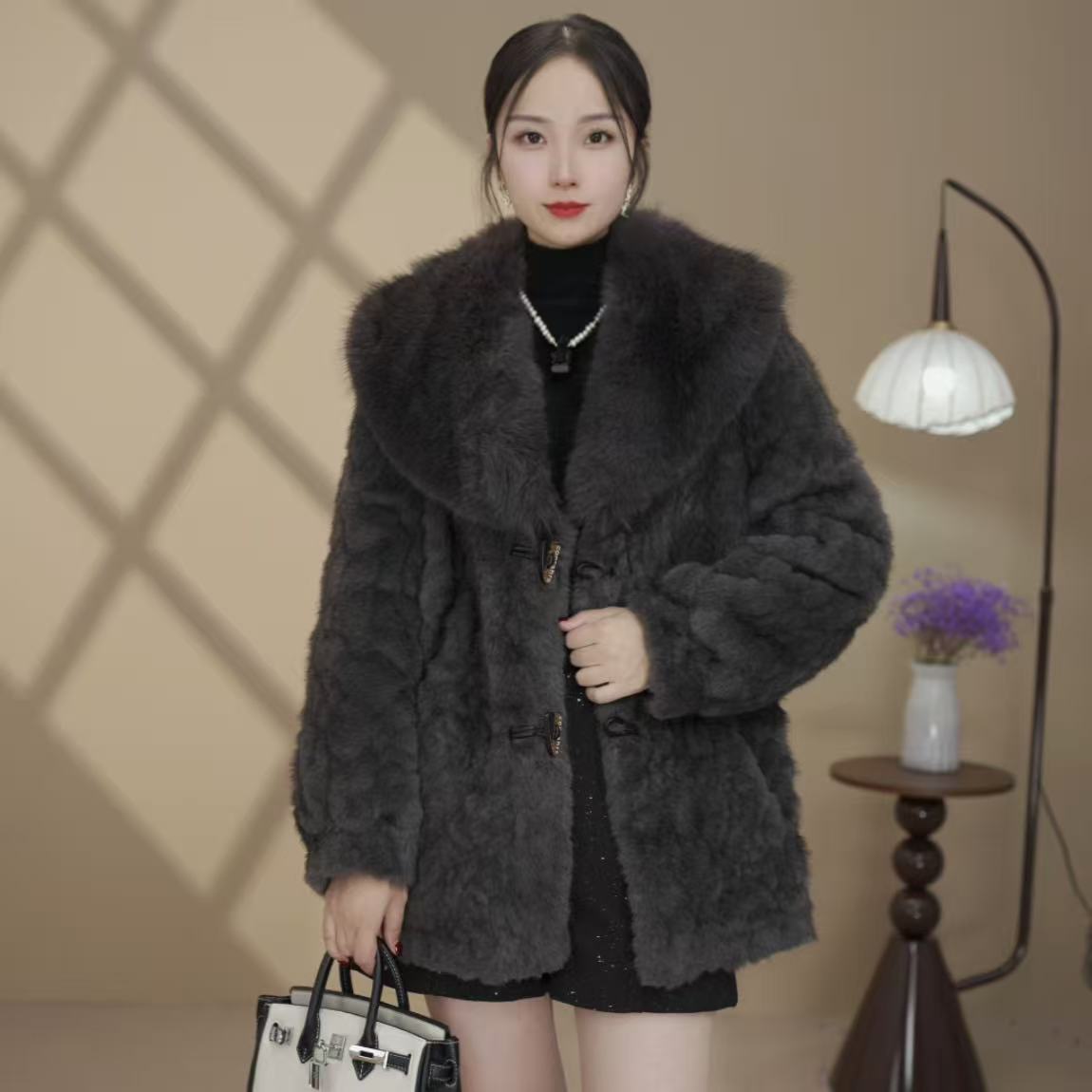 【明星同款-金标正品】秋冬短款外套百搭轻奢气质翻领