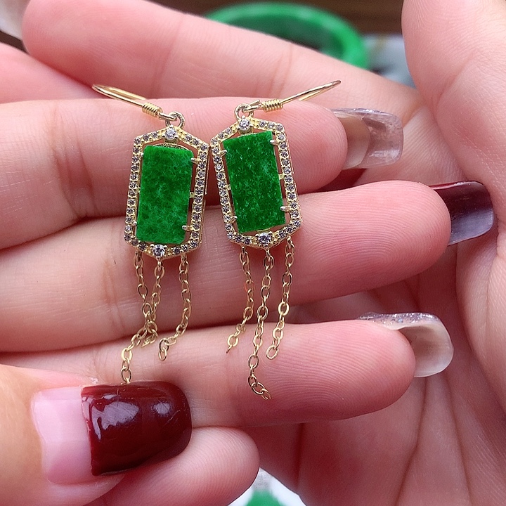 翡翠颈饰银S925镶嵌翡翠